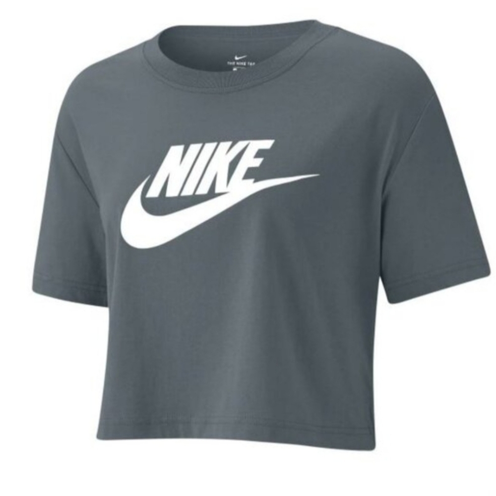 Nike Green Cropped Tee